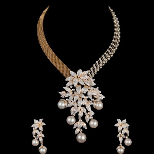 Experience the Unique Diamond Pendent...