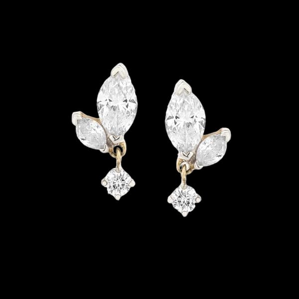 Sparkle with Sophistication: Solitaire Diamond Earrings for Every Occasion!