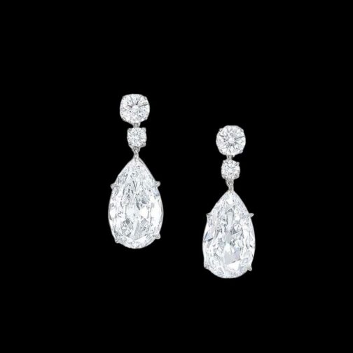 Timeless Glamour: Solitaire Sparkle...