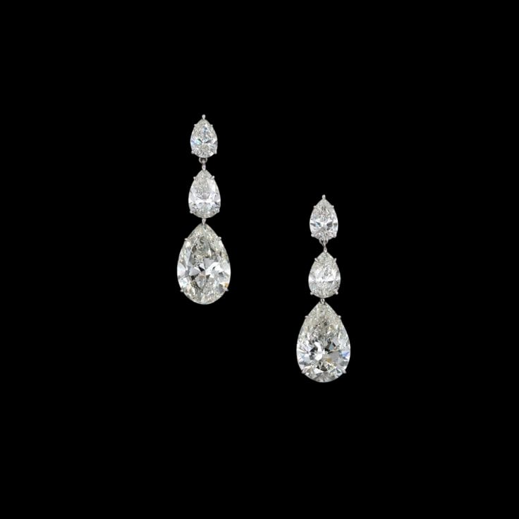 Classic Beauty, Modern Appeal: Shop Our Solitaire Diamond Earrings Now!