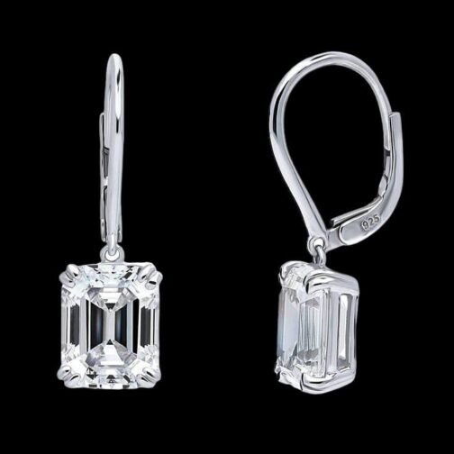 Exquisite Simplicity: Solitaire Diamond Earstuds