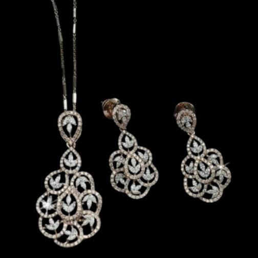 “Minimalist Shine, Maximum...